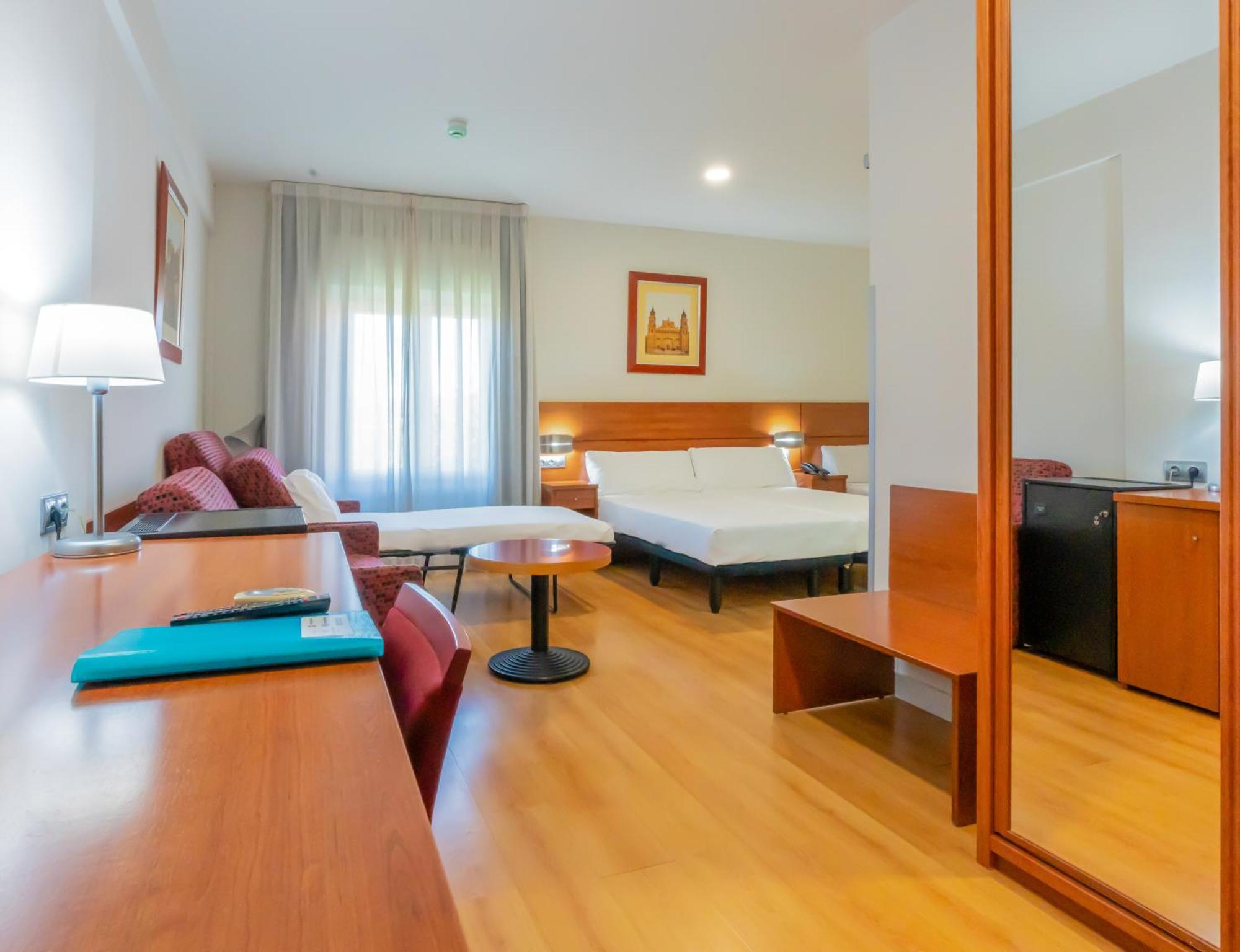 Hotel Palacios Alfaro Zewnętrze zdjęcie