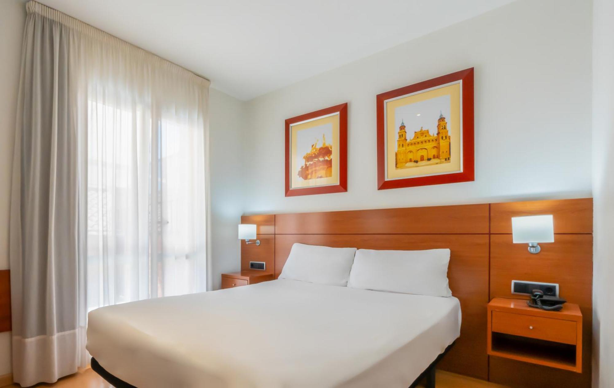 Hotel Palacios Alfaro Zewnętrze zdjęcie