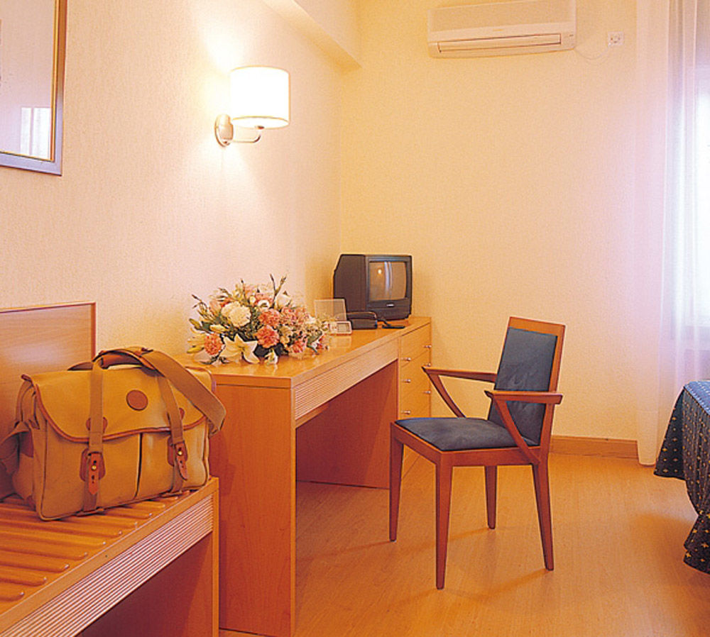 Hotel Palacios Alfaro Pokój zdjęcie